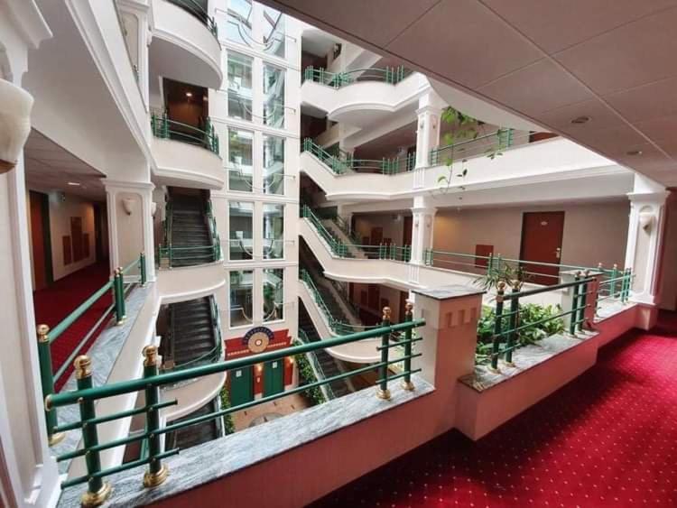 Palota Apartman Heviz Exterior photo